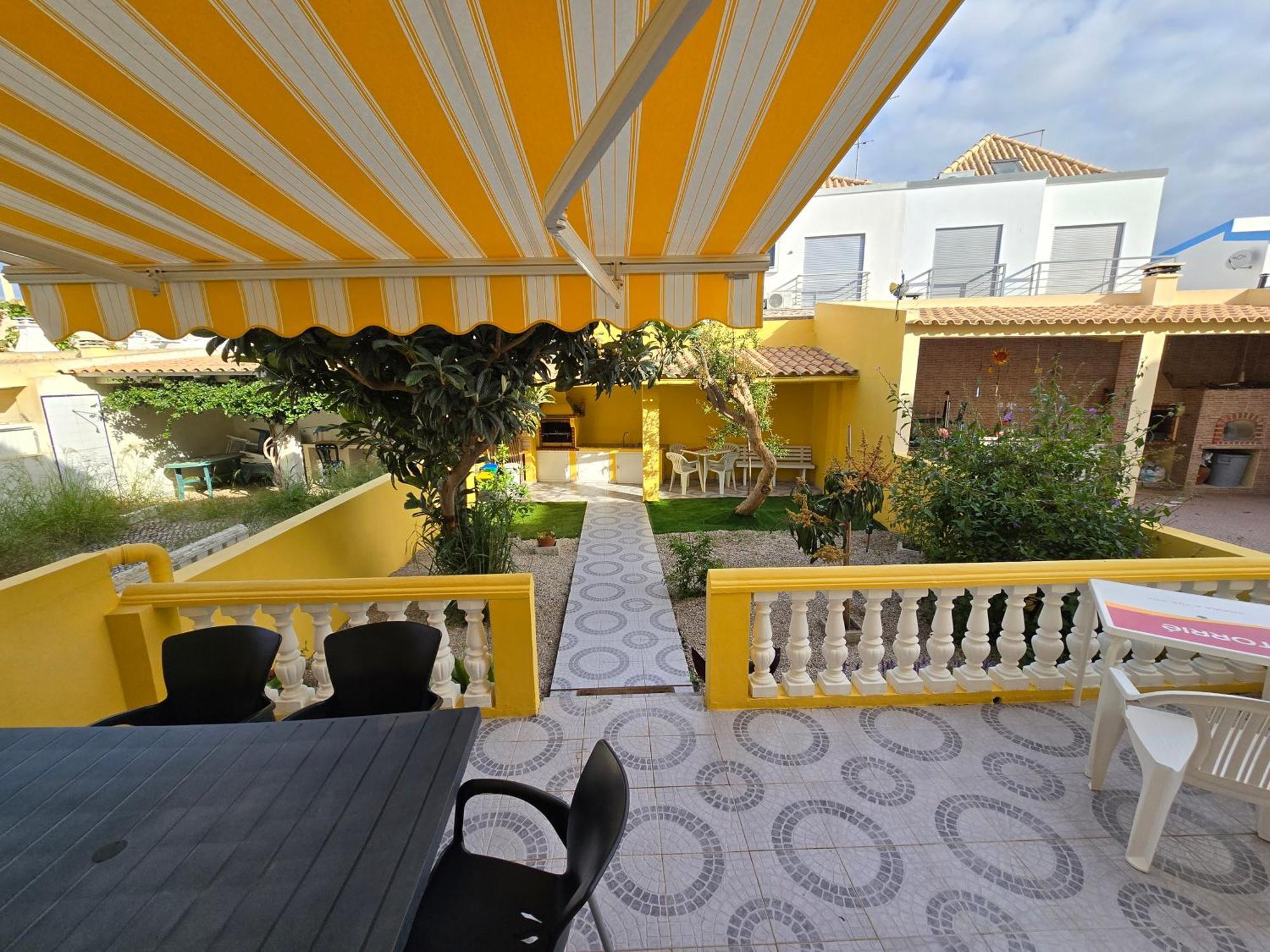 Manta Treasure - Beach+Wifi+Barbecue+Backyard ヴィーラ・ノーヴァ・デ・カセラ エクステリア 写真